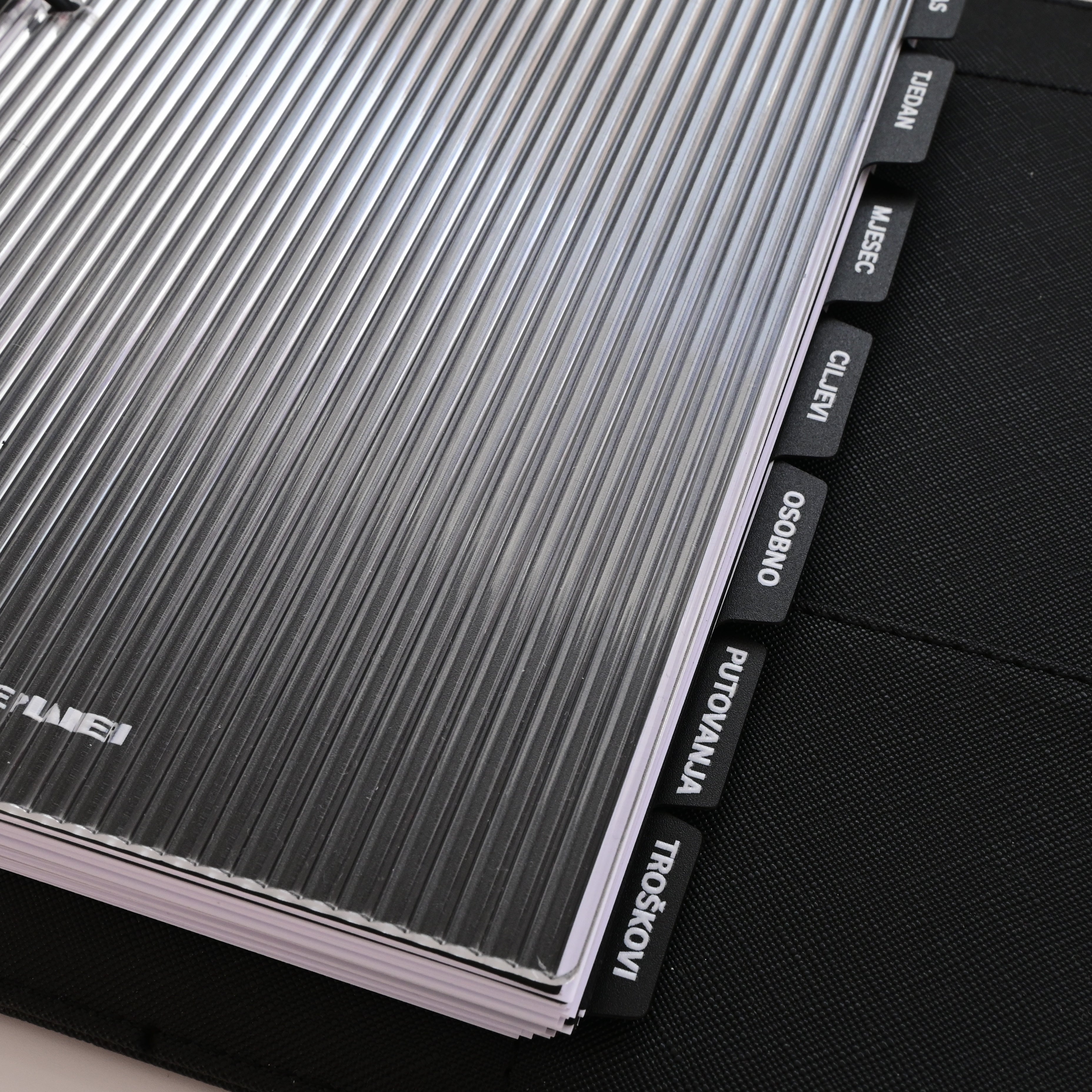 Side Divider Tabs – Set of 7 | Black