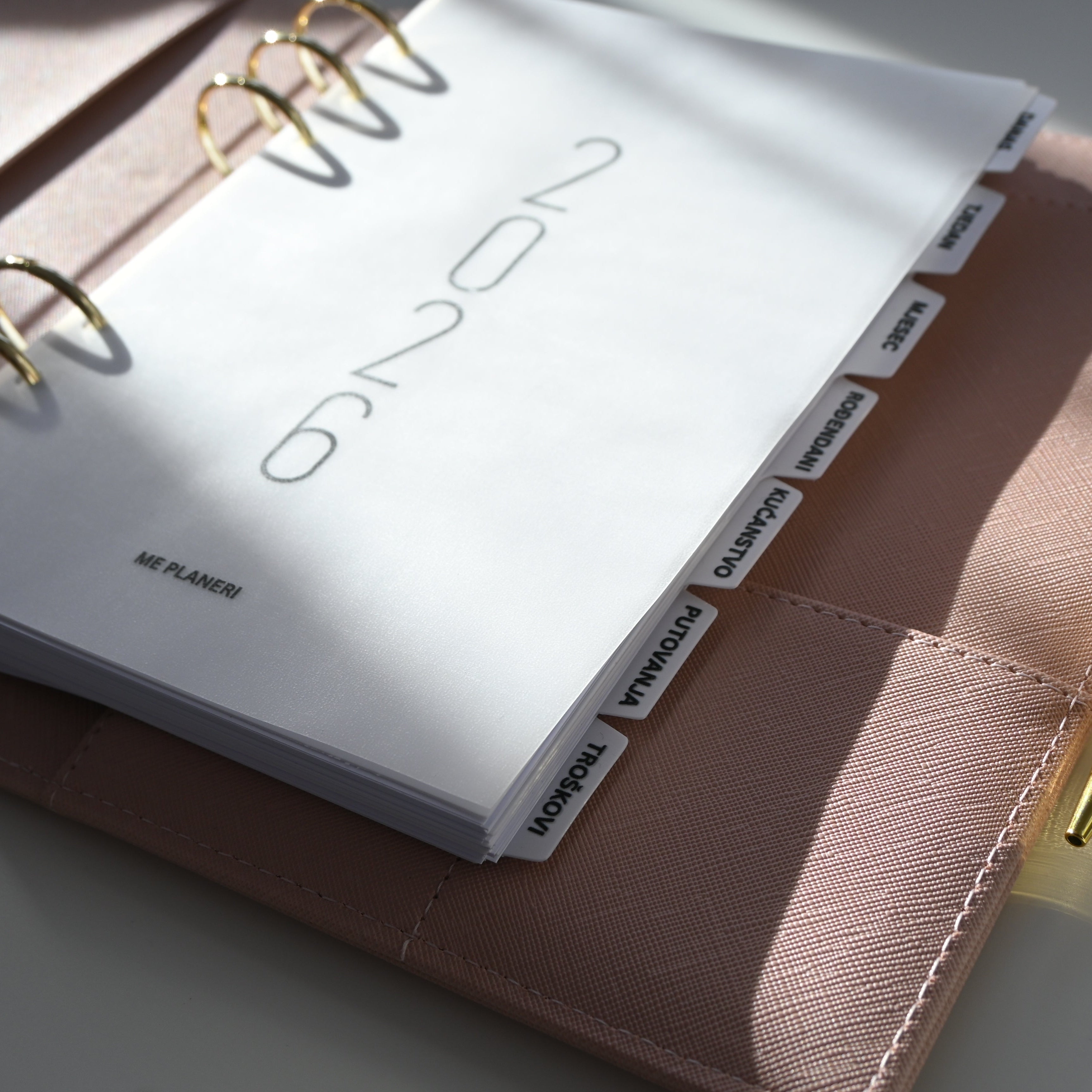 Dashboard vellum vertical 2026