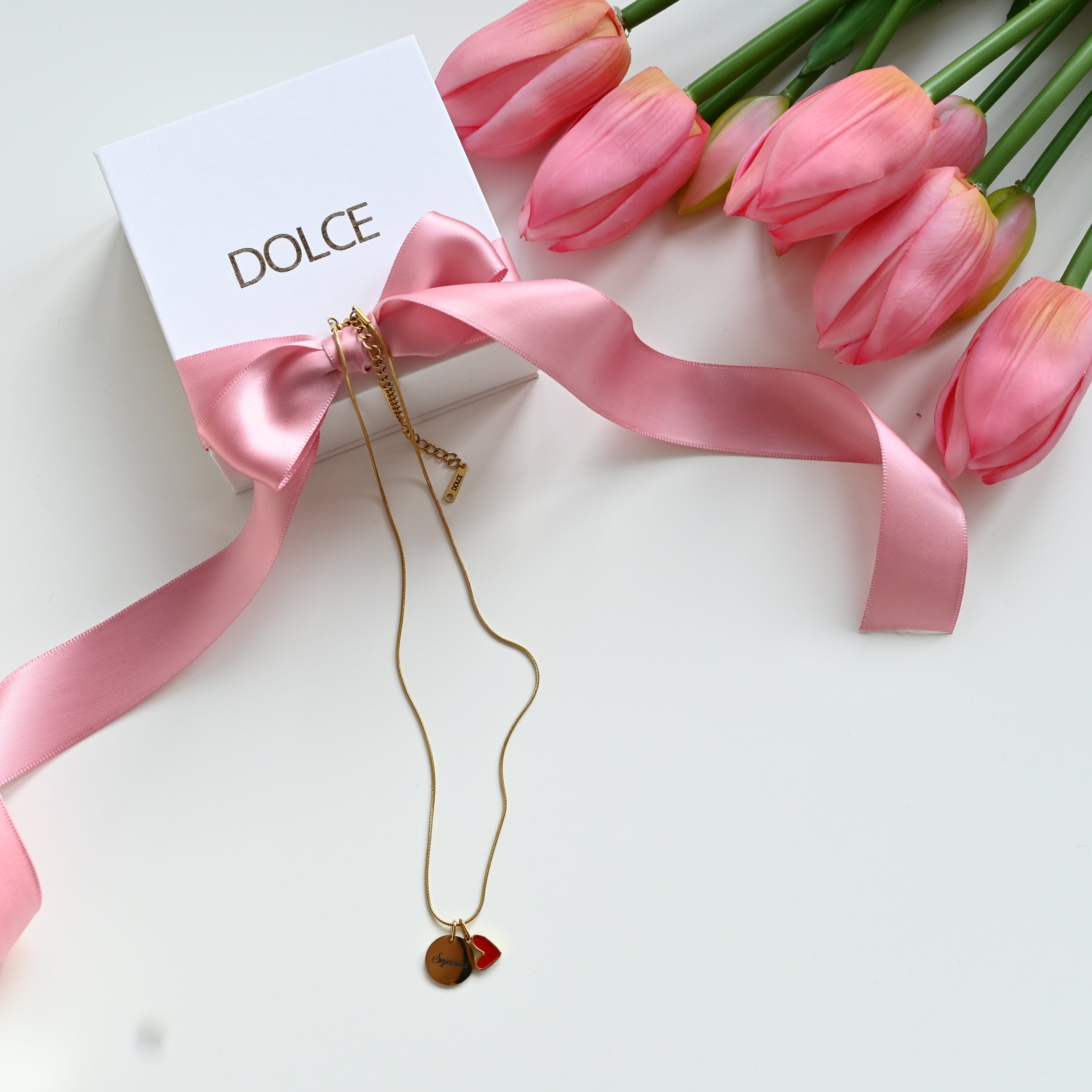 Dolce ME — SIGNA Name + red heart