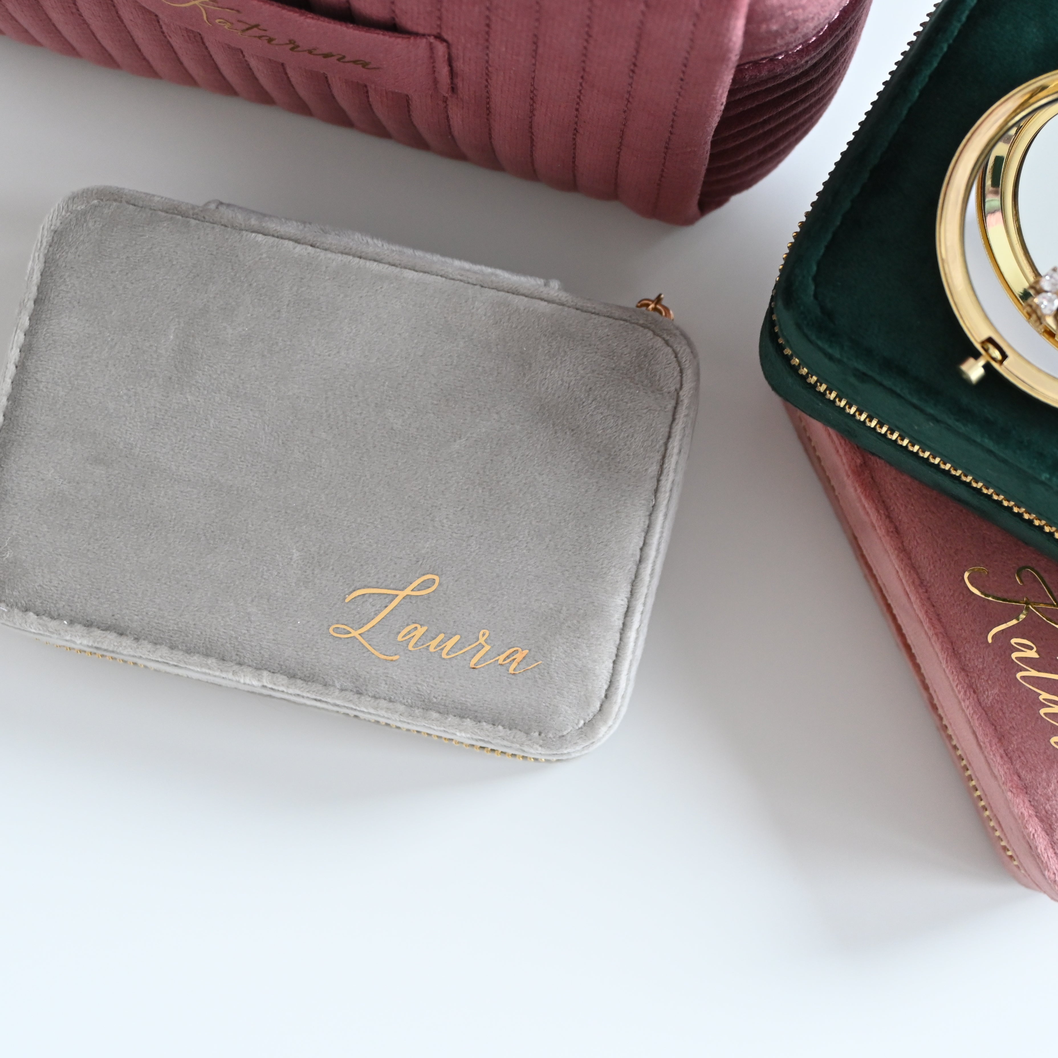 Dolce ME — Velvet Jewelry Box STONE