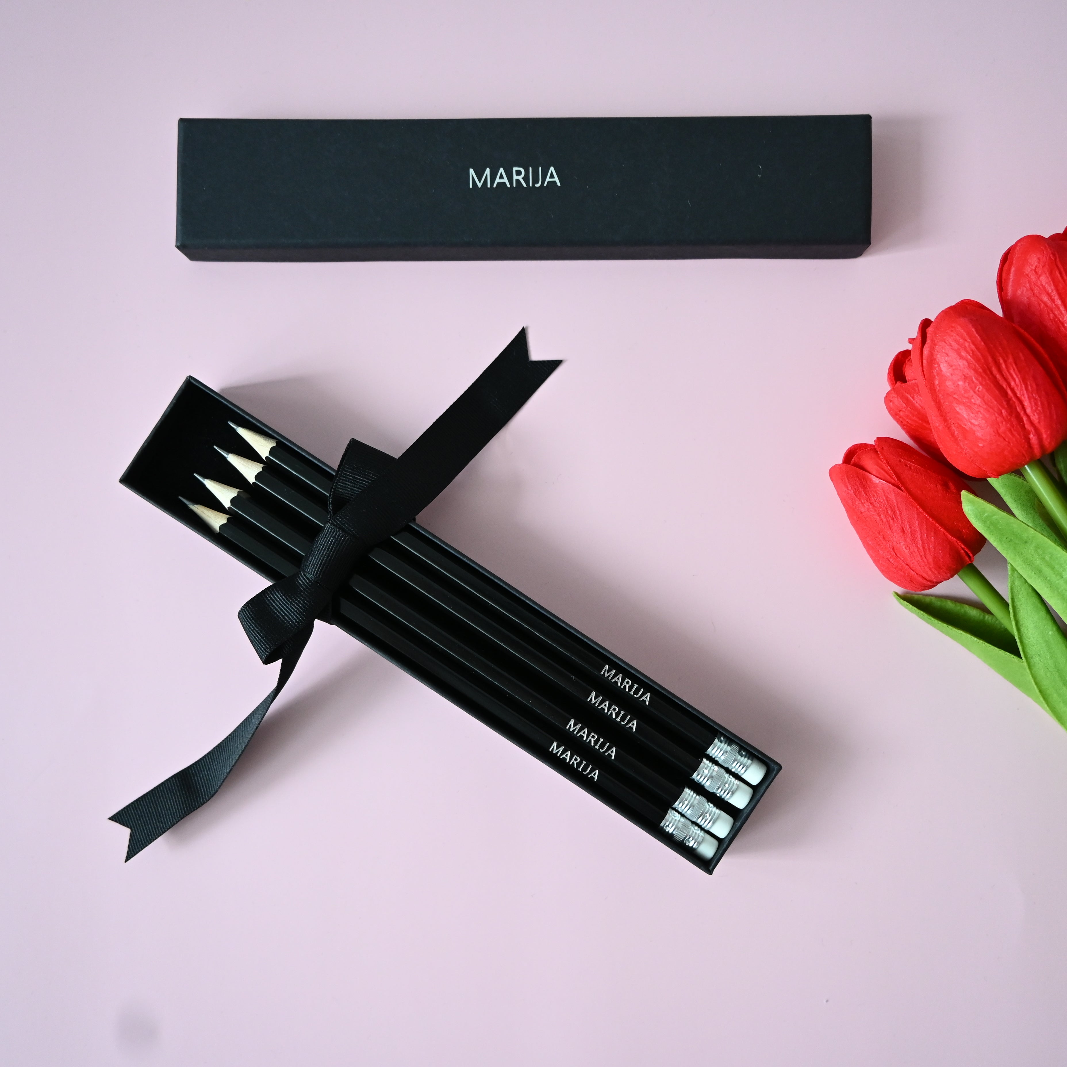 Gift box personalized pencil set | Black
