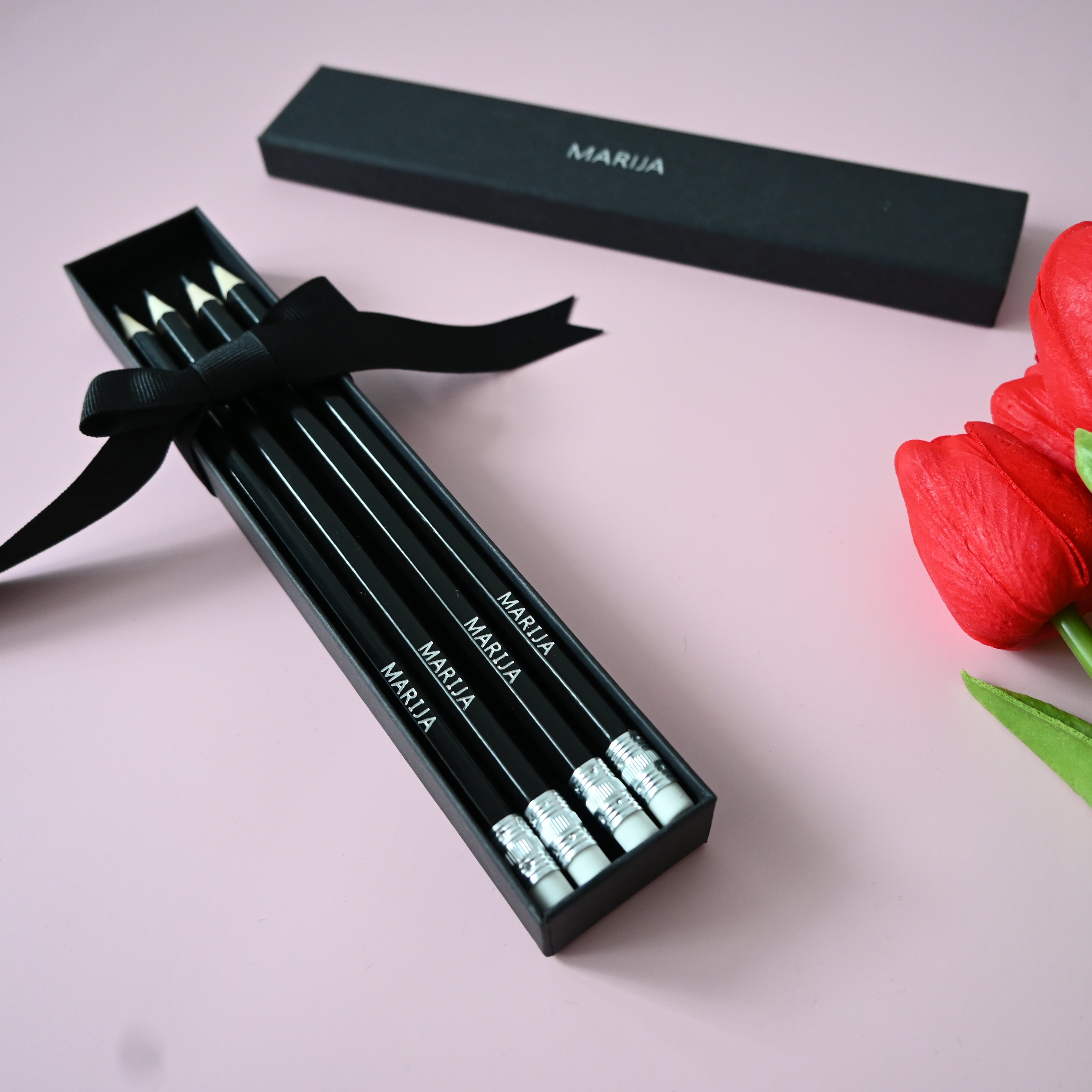 Gift box personalized pencil set | Black