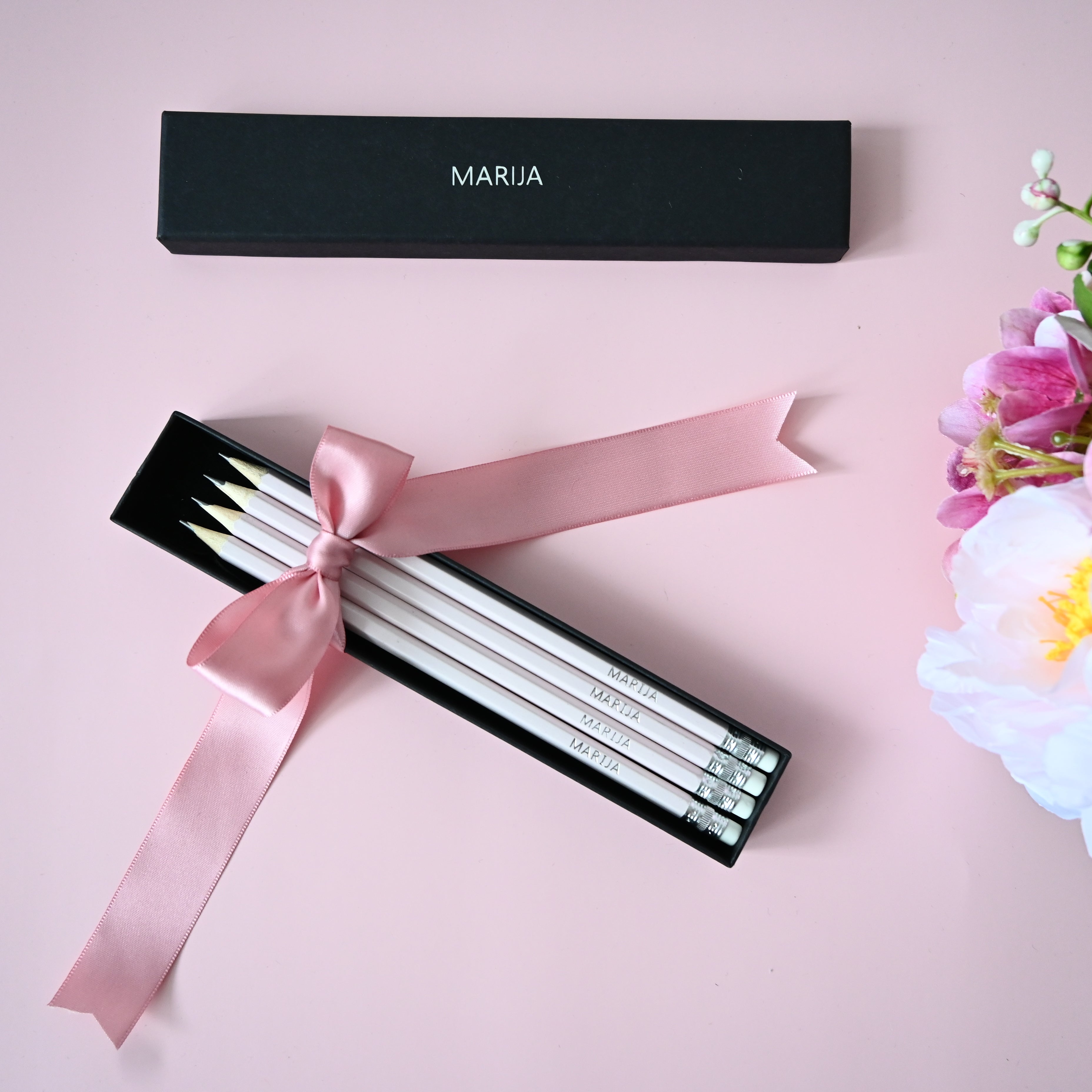 Gift box personalized pencil set | Rose