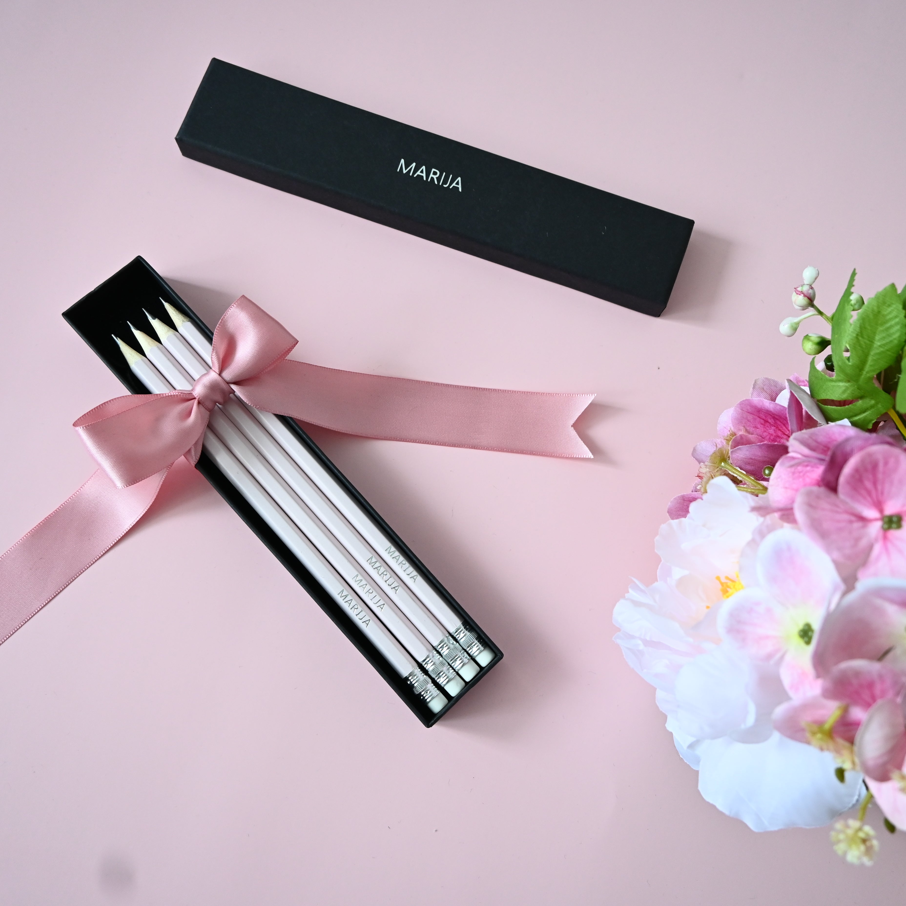 Gift box personalized pencil set | Rose