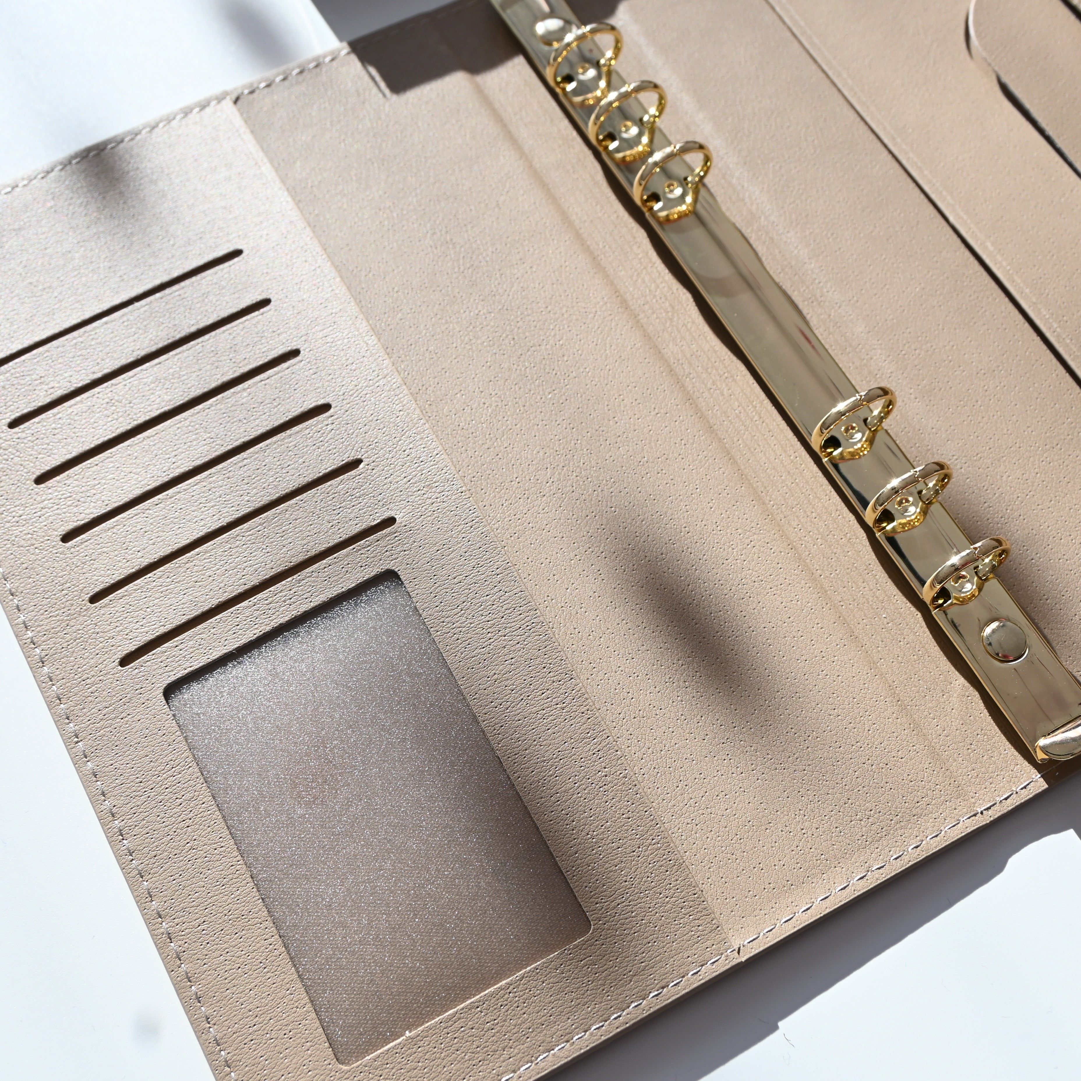 LUXE Organizer | Camel