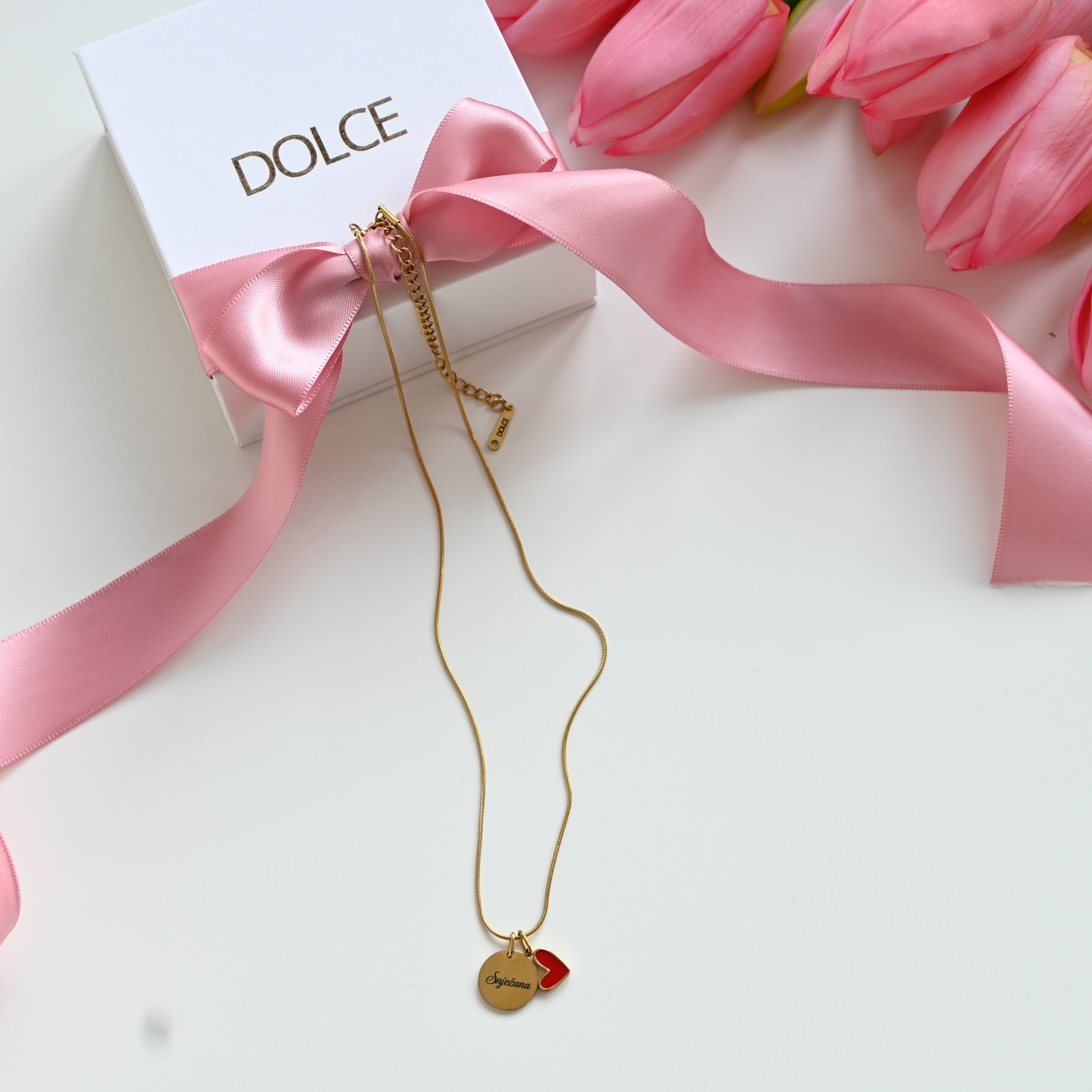 Dolce ME — SIGNA Name + red heart