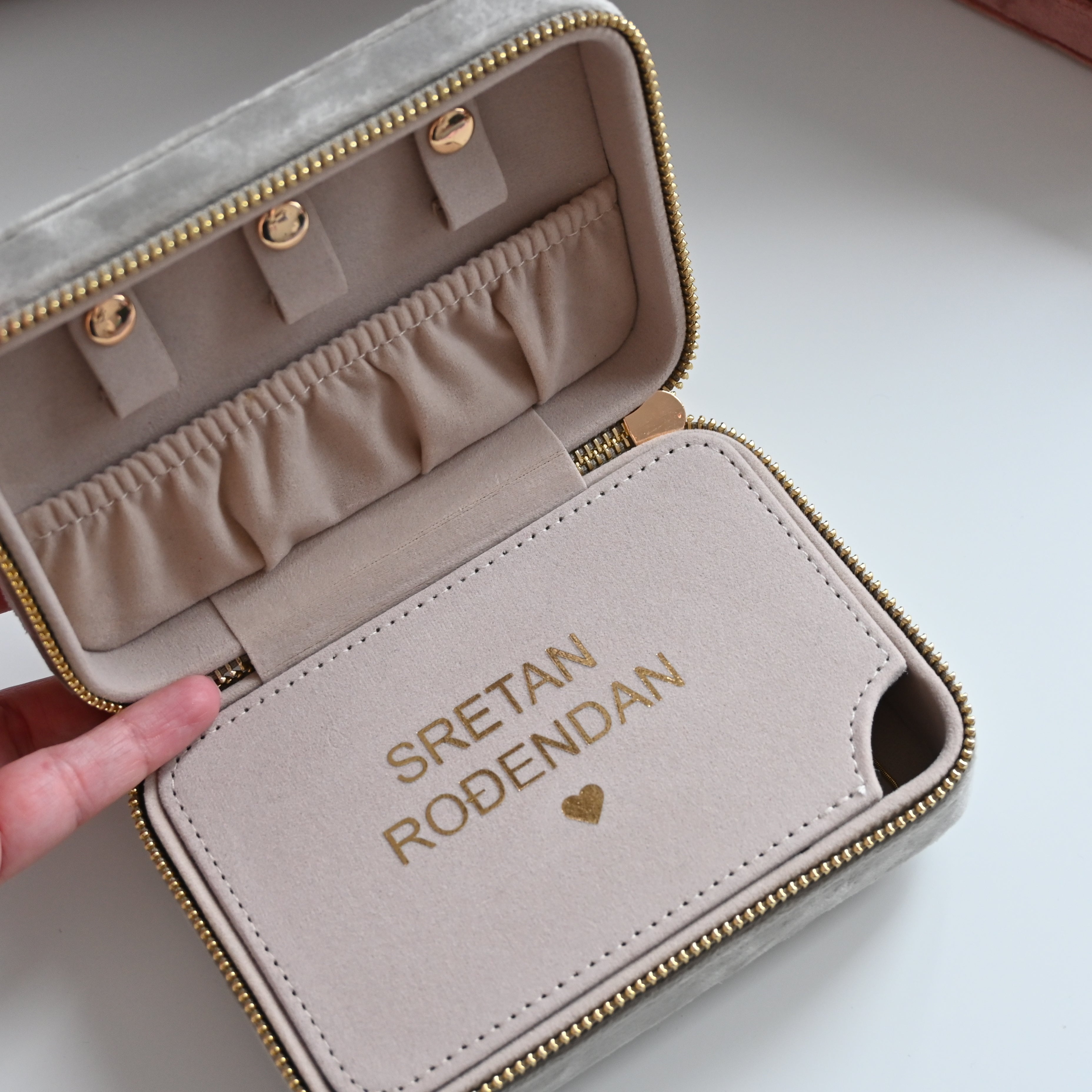 Dolce Velvet kutijica za nakit STONE