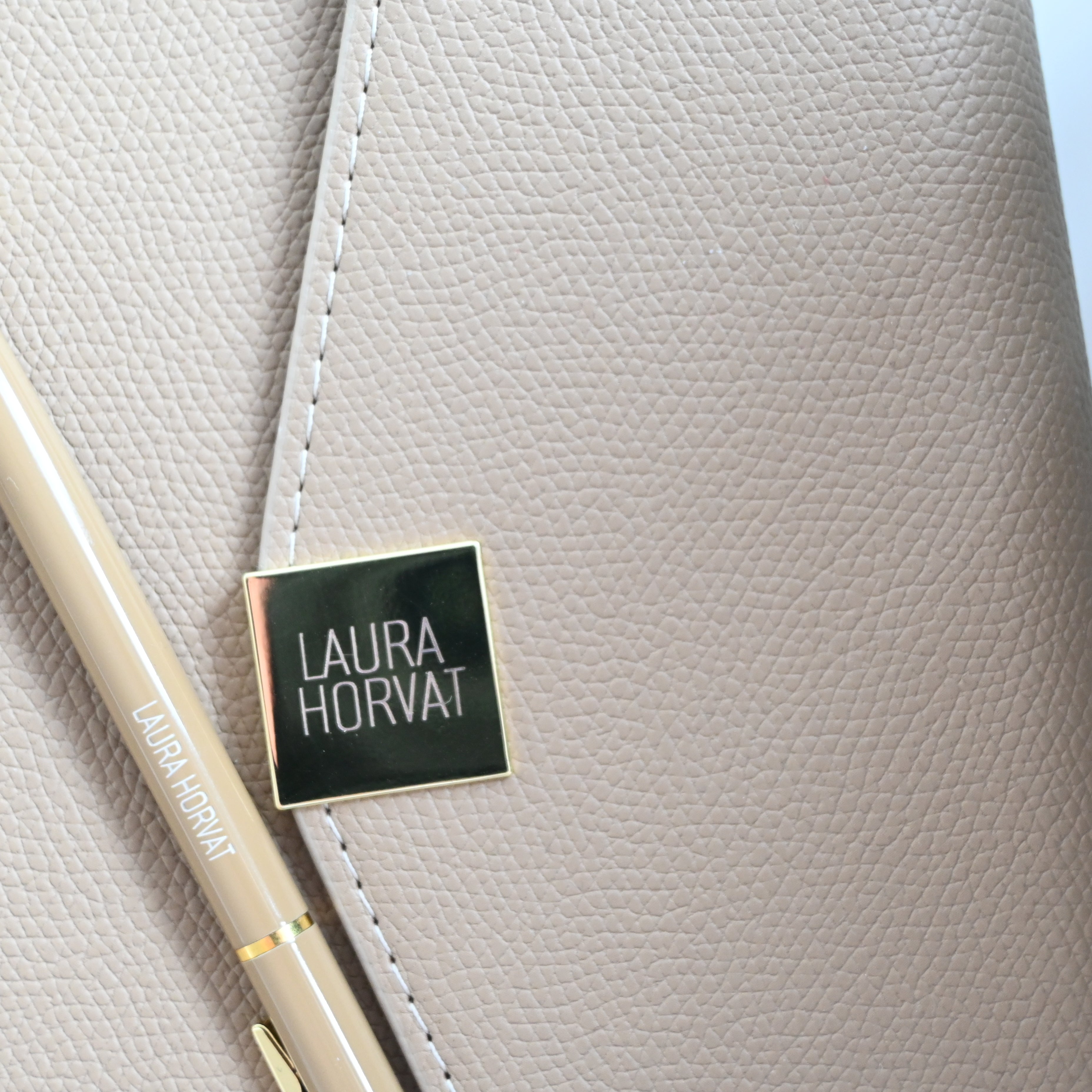 LUXE Organizer | Camel