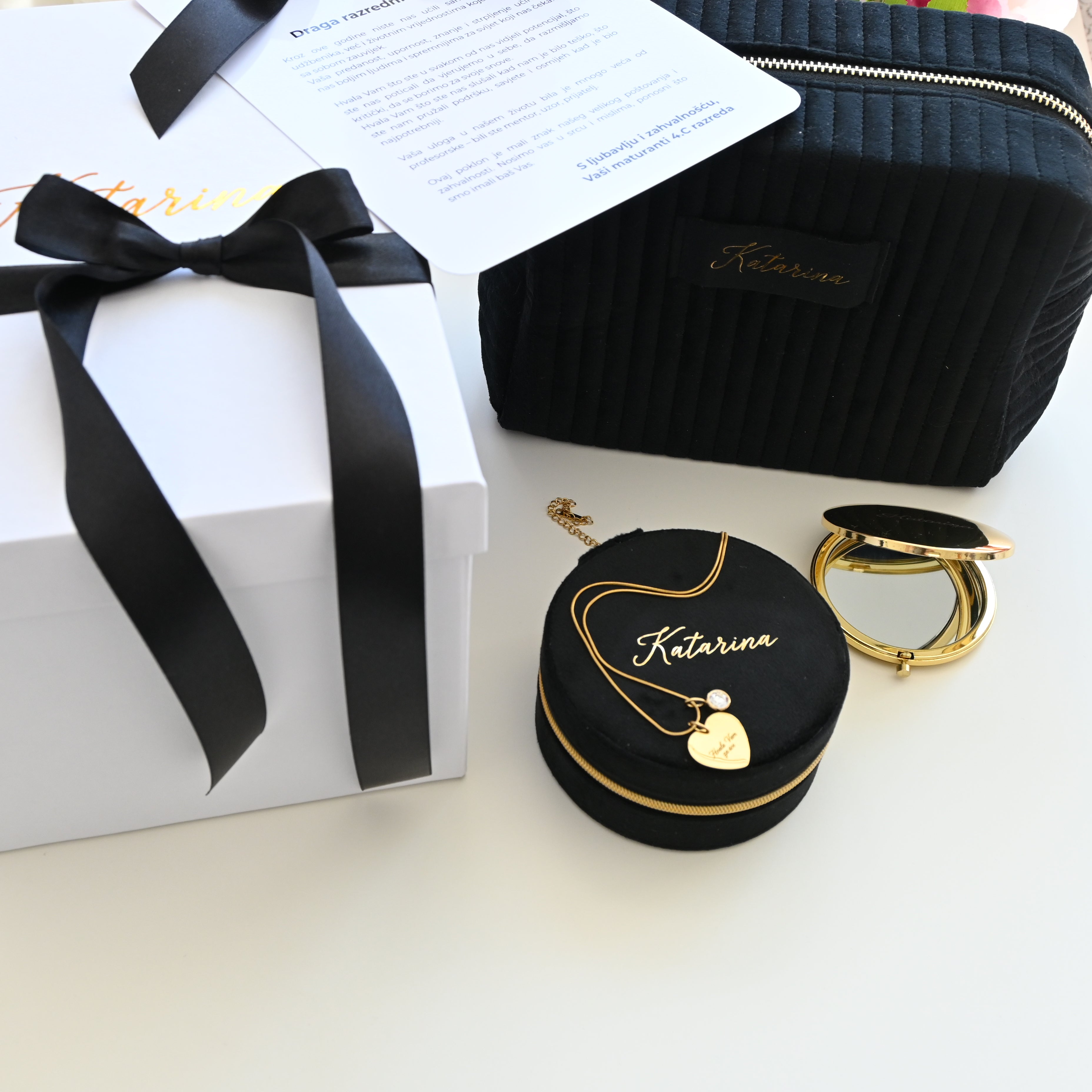 DELUXE Velvet heart | Crna